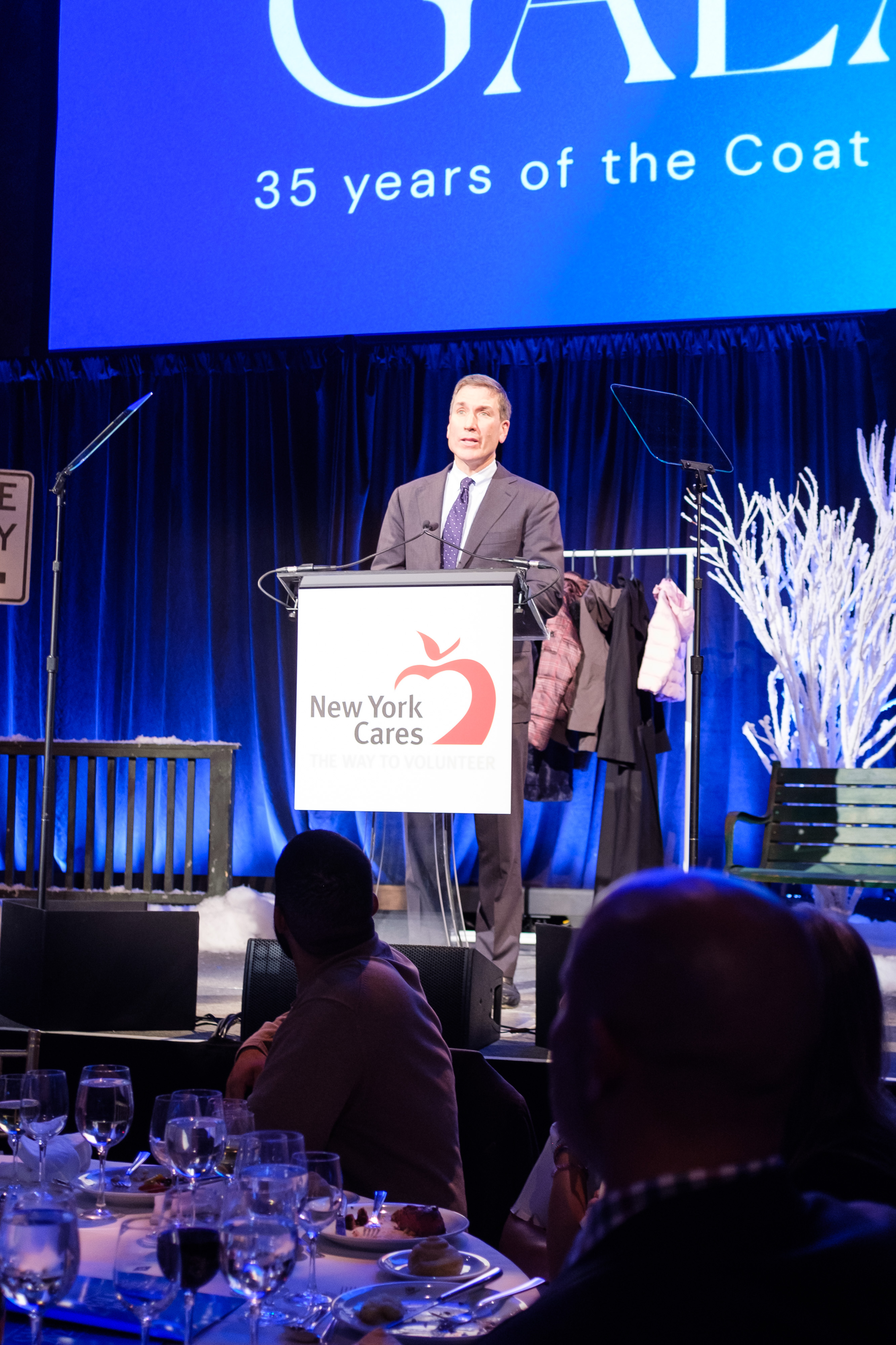 Paul Taubman speaking at the 2023 New York Cares Gala