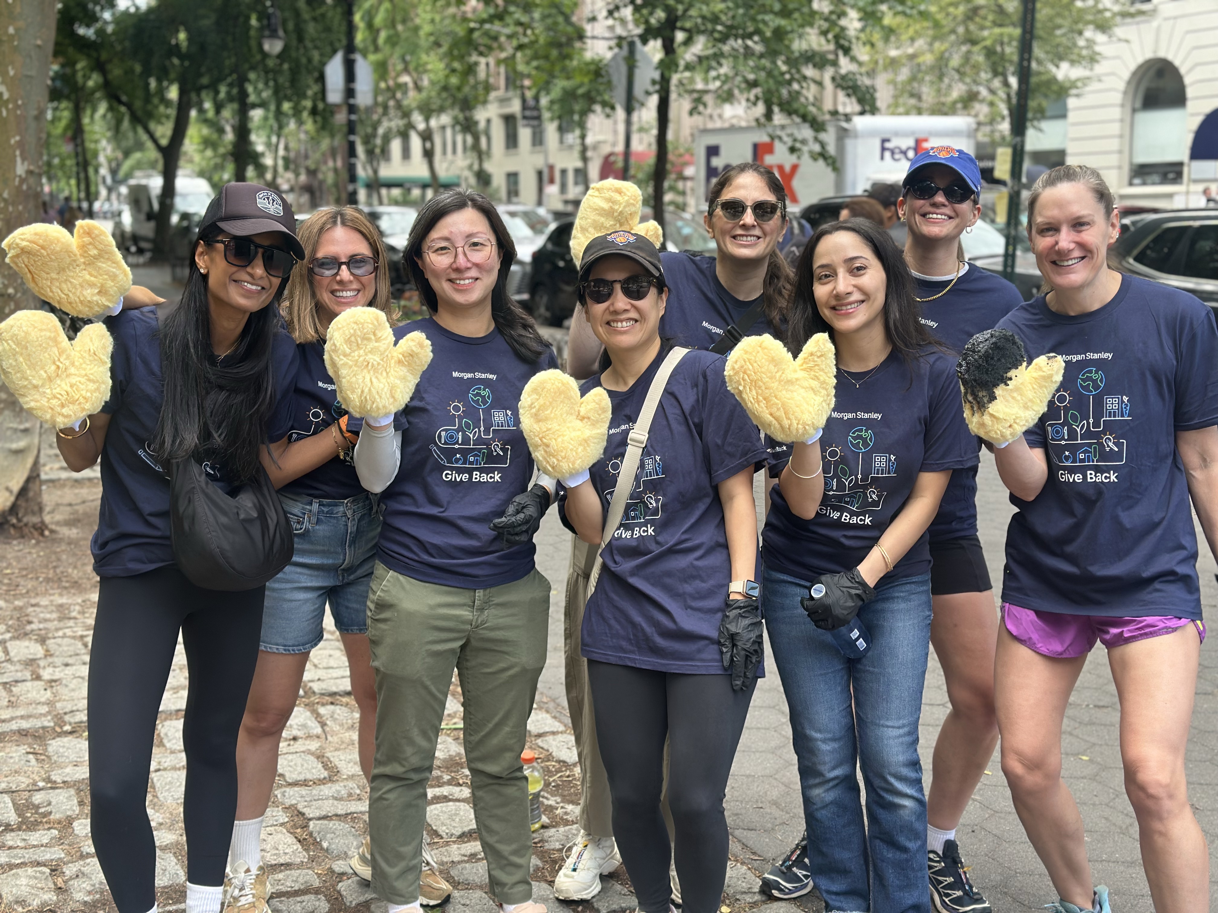 Morgan Stanley volunteers doing a project