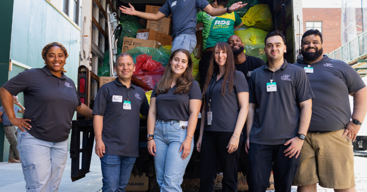 The Benefits Of Volunteering New York Cares the-benefits-of-volunteering-new-york-cares